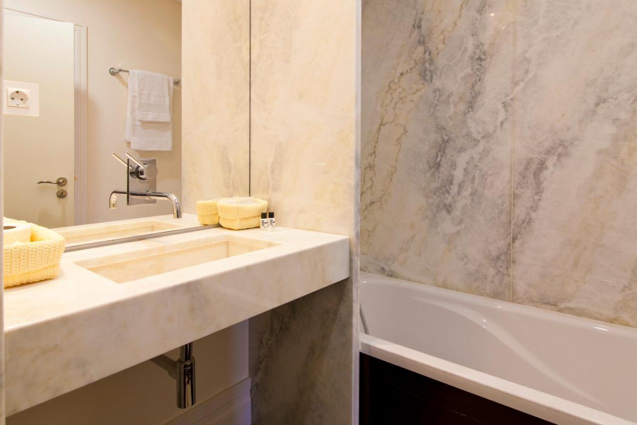 Baxia-Chiado Apartment With Incredible View Lisboa Exteriör bild